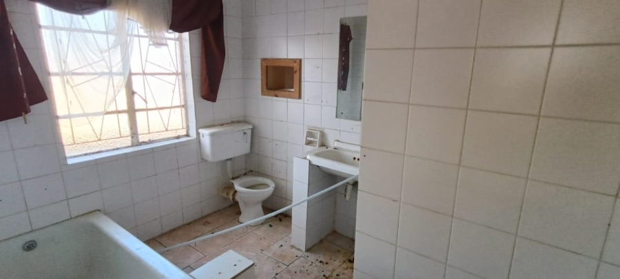 5 Bedroom Property for Sale in Edenburg Free State
